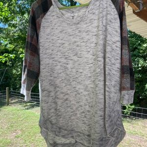 Maurices 3/4 sleeve sweater